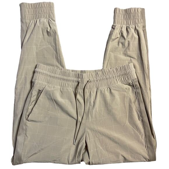 Athleta Brooklyn Textured Jogger in Windowpane Taupe Size 4 - Picture 7 of 11
